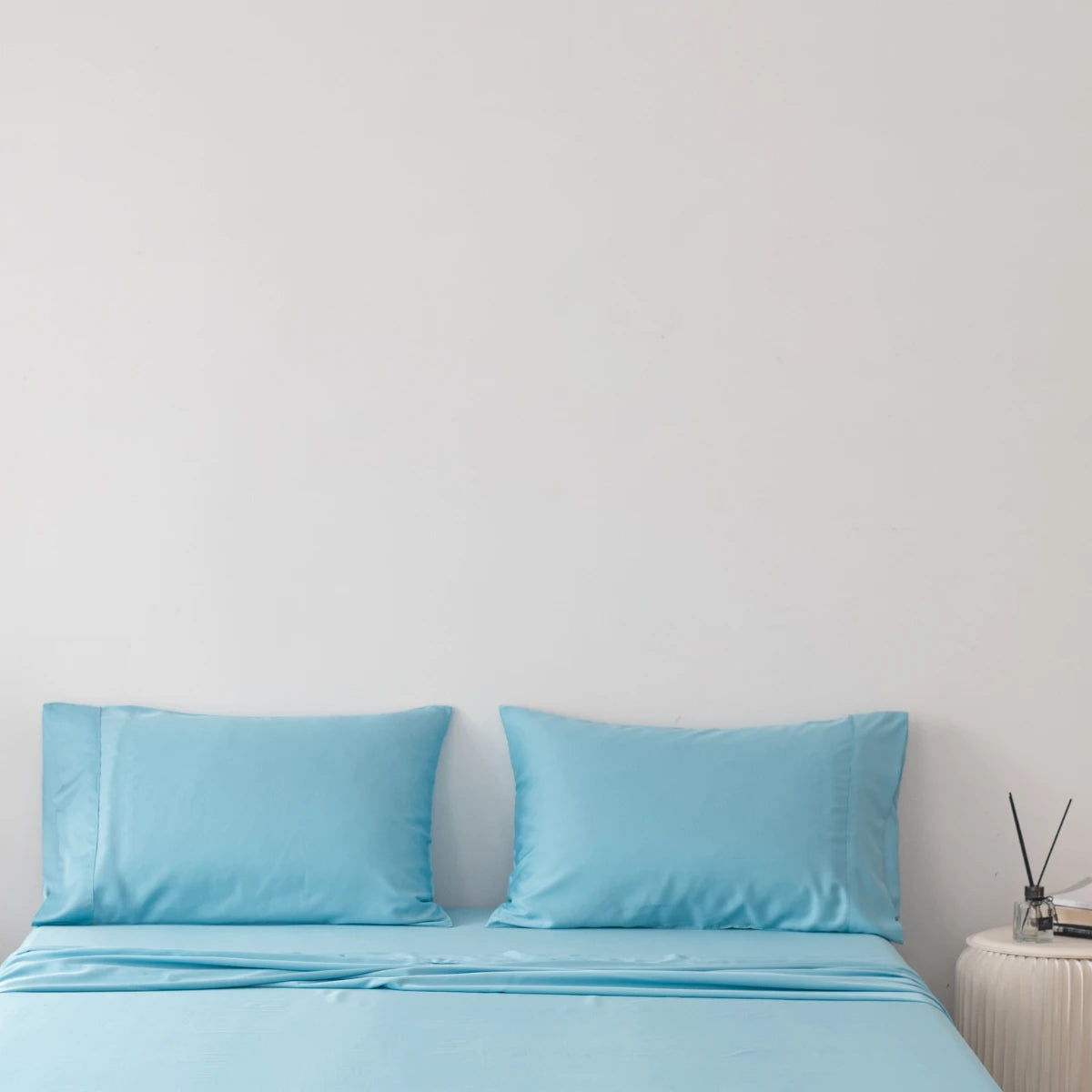 Aqua pillow cases online